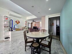 Blk 215 Lorong 8 Toa Payoh (Toa Payoh), HDB 5 Rooms #453520751